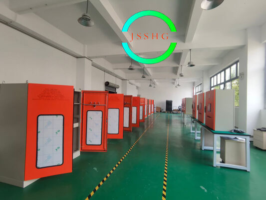 Fully automatic electrolytic saltwater sodium hypochlorite generator